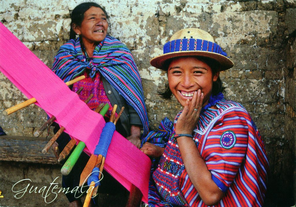 GUATEMALA - THE WEAVERS